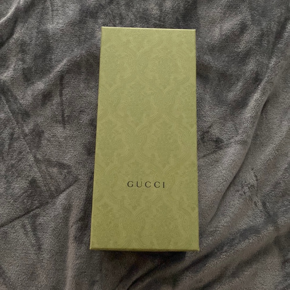 Gucci shoe box from sandals